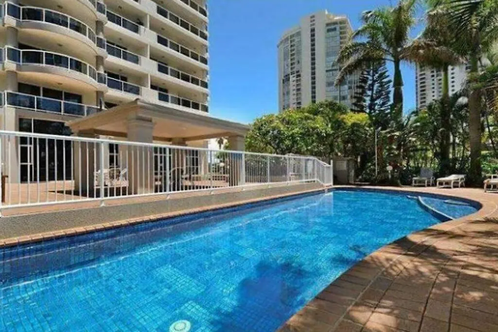 Oscar On Main 2B - Heart Of Main Beach Ocean Views Gold Coast Australia